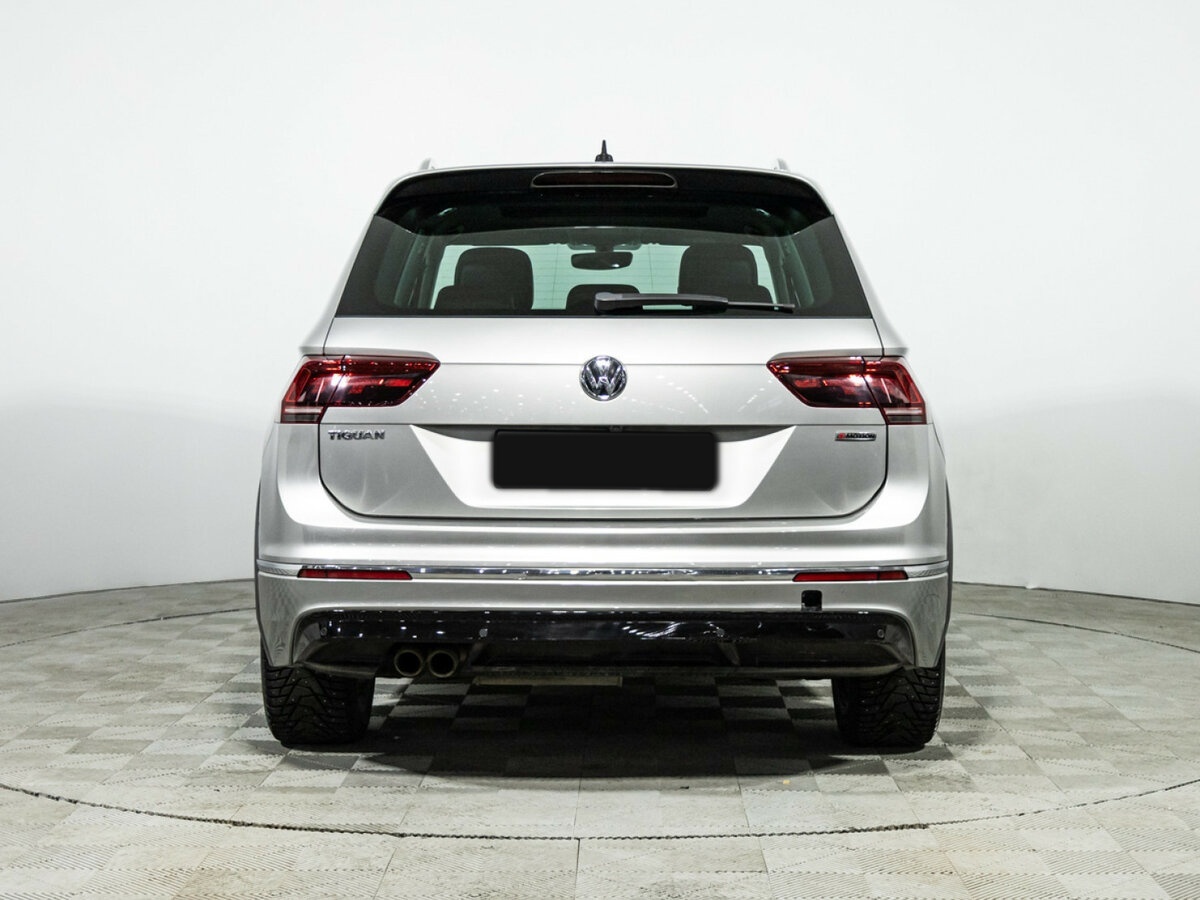Volkswagen Tiguan II, 2018 Фото №6