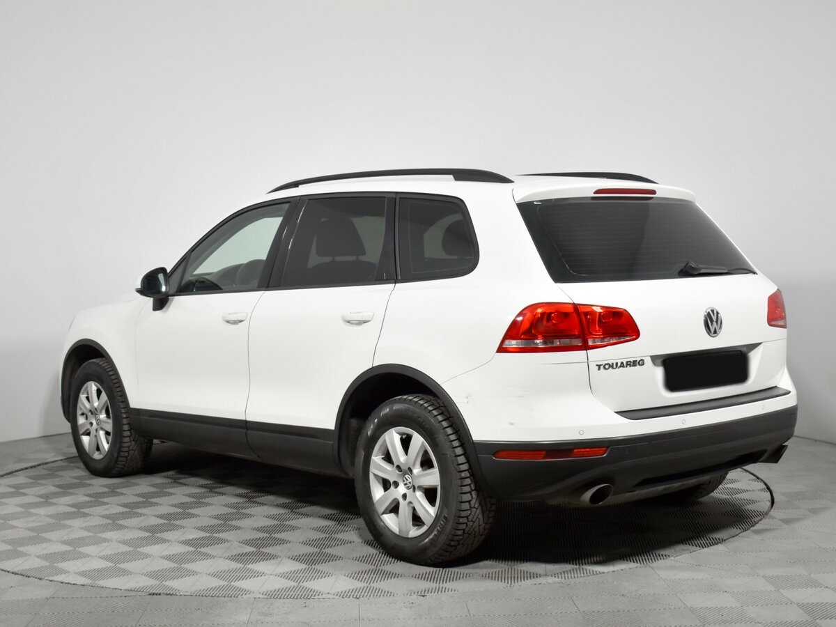 Volkswagen Touareg II Рестайлинг, 2015 Фото №7