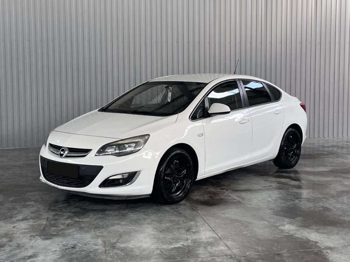Opel Astra, 2013 Фото №1